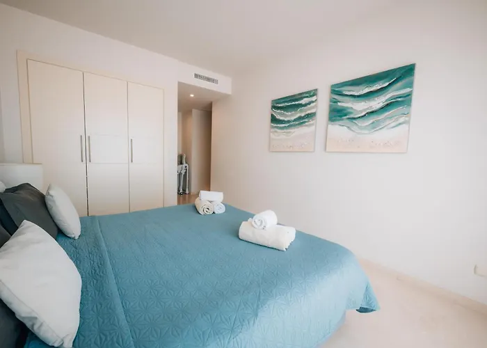 Frontline Golf Penthouse Lagoon & - Ehhouse Lejlighed Estepona