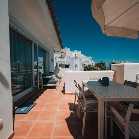 Frontline Golf Penthouse Lagoon & - Ehhouse Lejlighed *