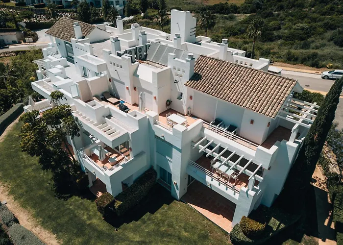 Frontline Golf Penthouse Lagoon & - Ehhouse Apartment