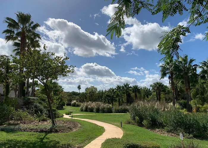 Frontline Golf Penthouse Lagoon & - Ehhouse Apartment *